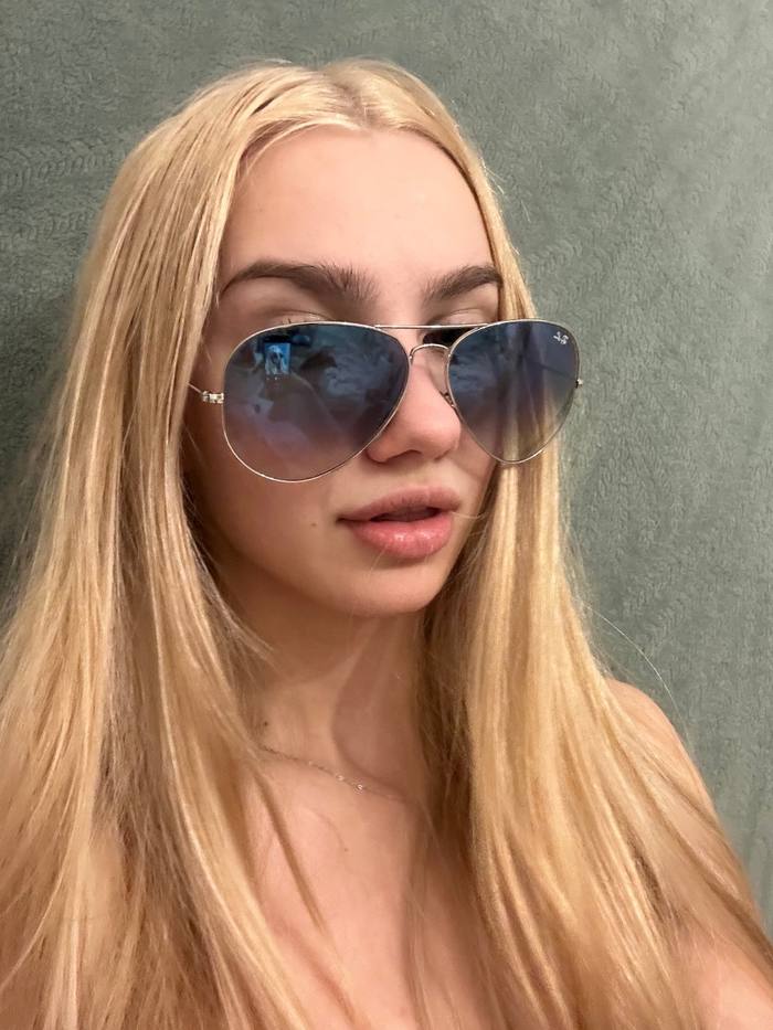 Я) — Мария, Москва