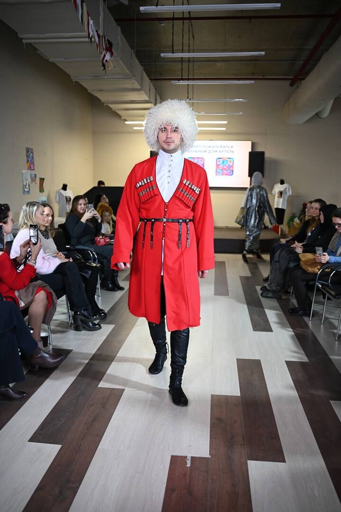 Показы — Дмитрий Бигар, Москва