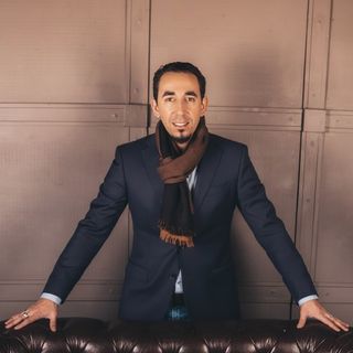 Фотография: Karim Meshergi