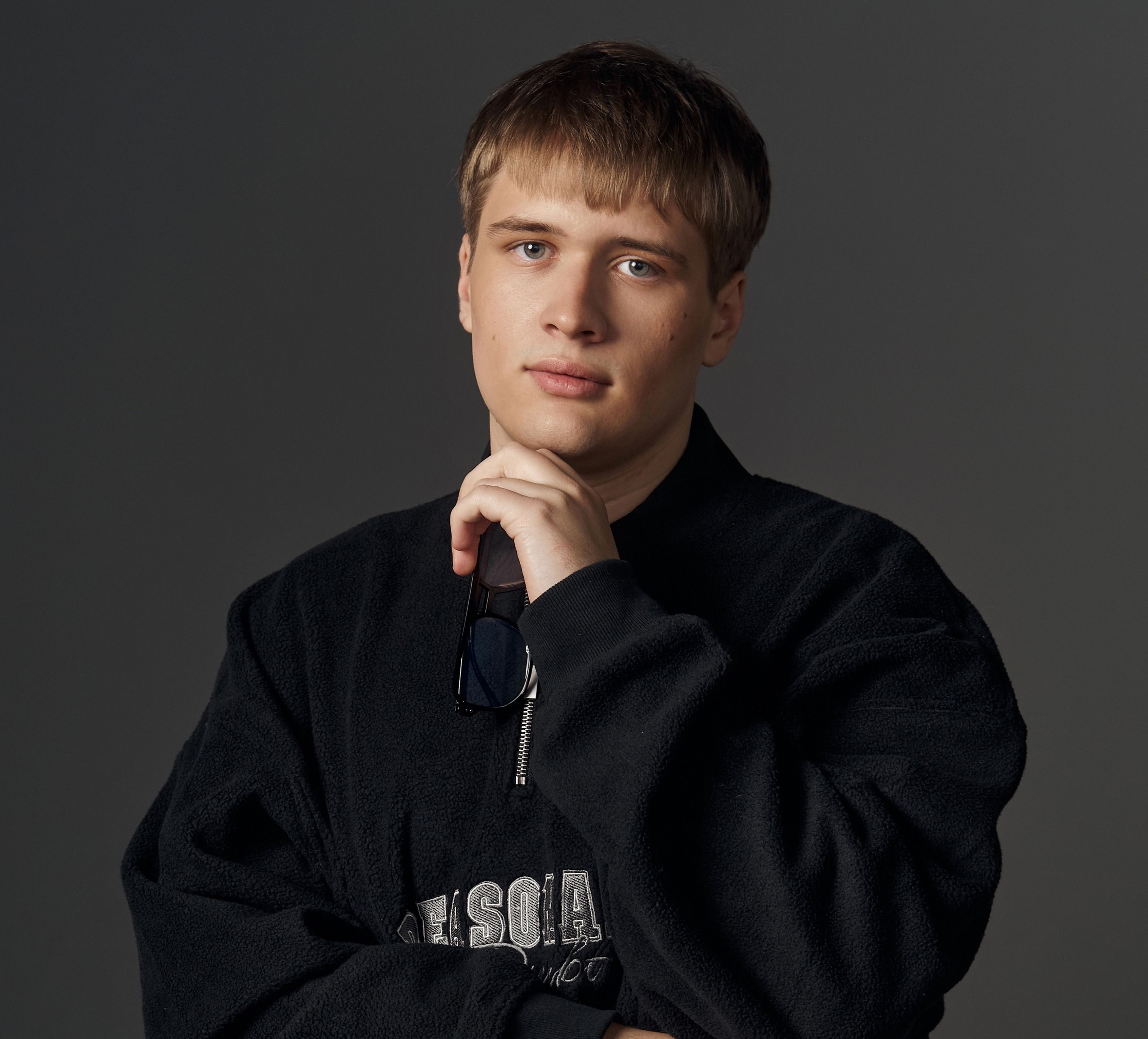 Евгeний — Модель