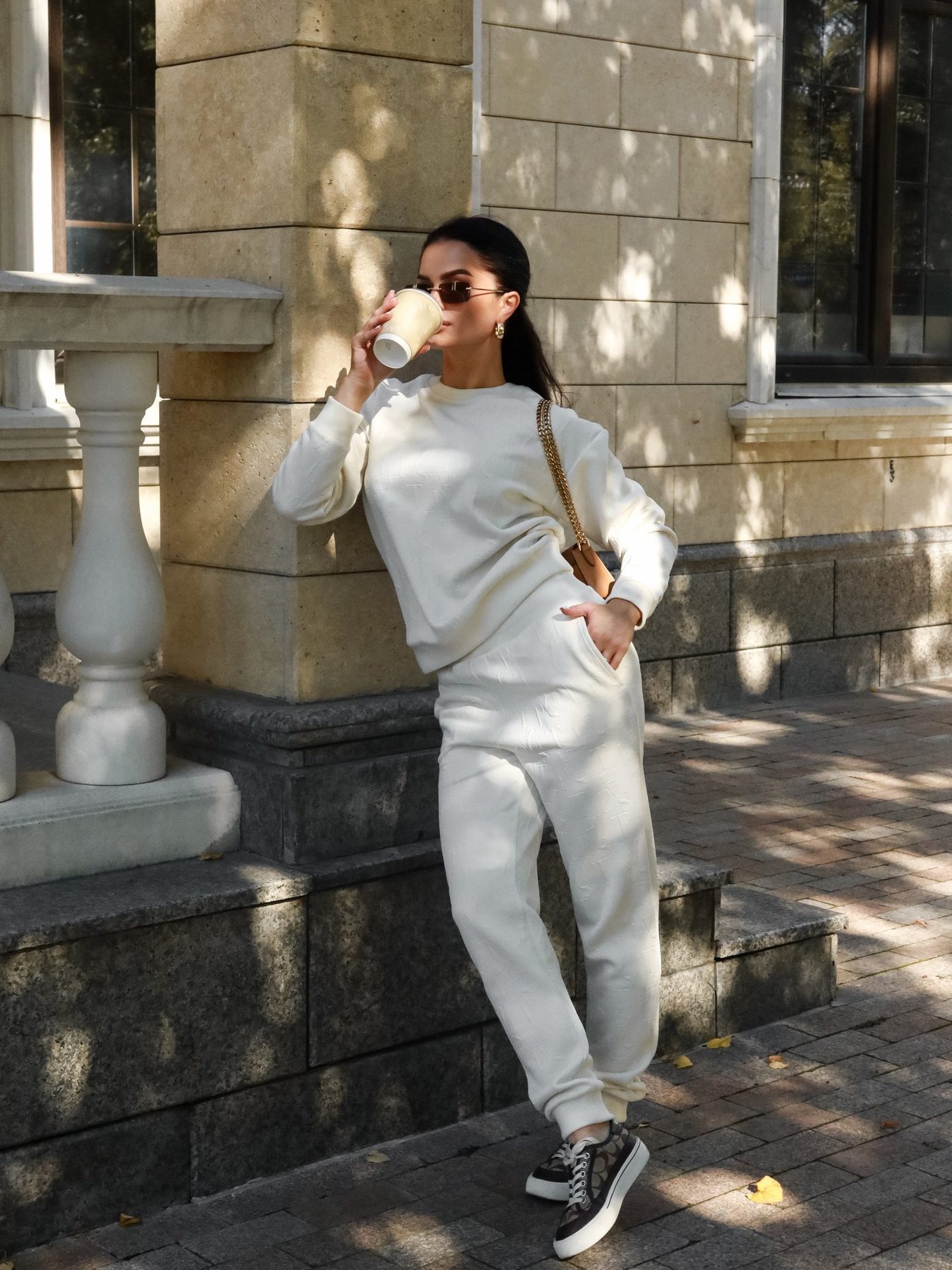 STREET — Dasha Tikhonova, Москва