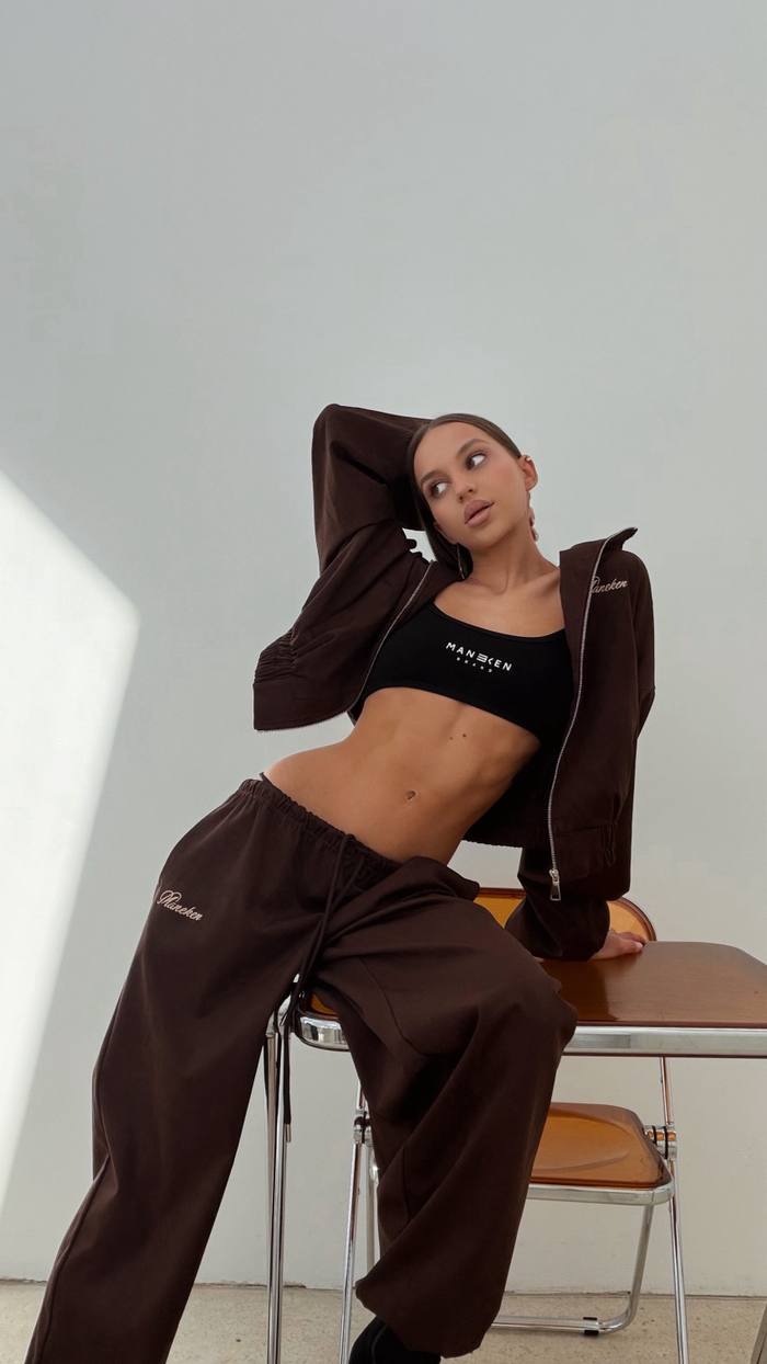 🍒 — Ariana Vomi, Москва