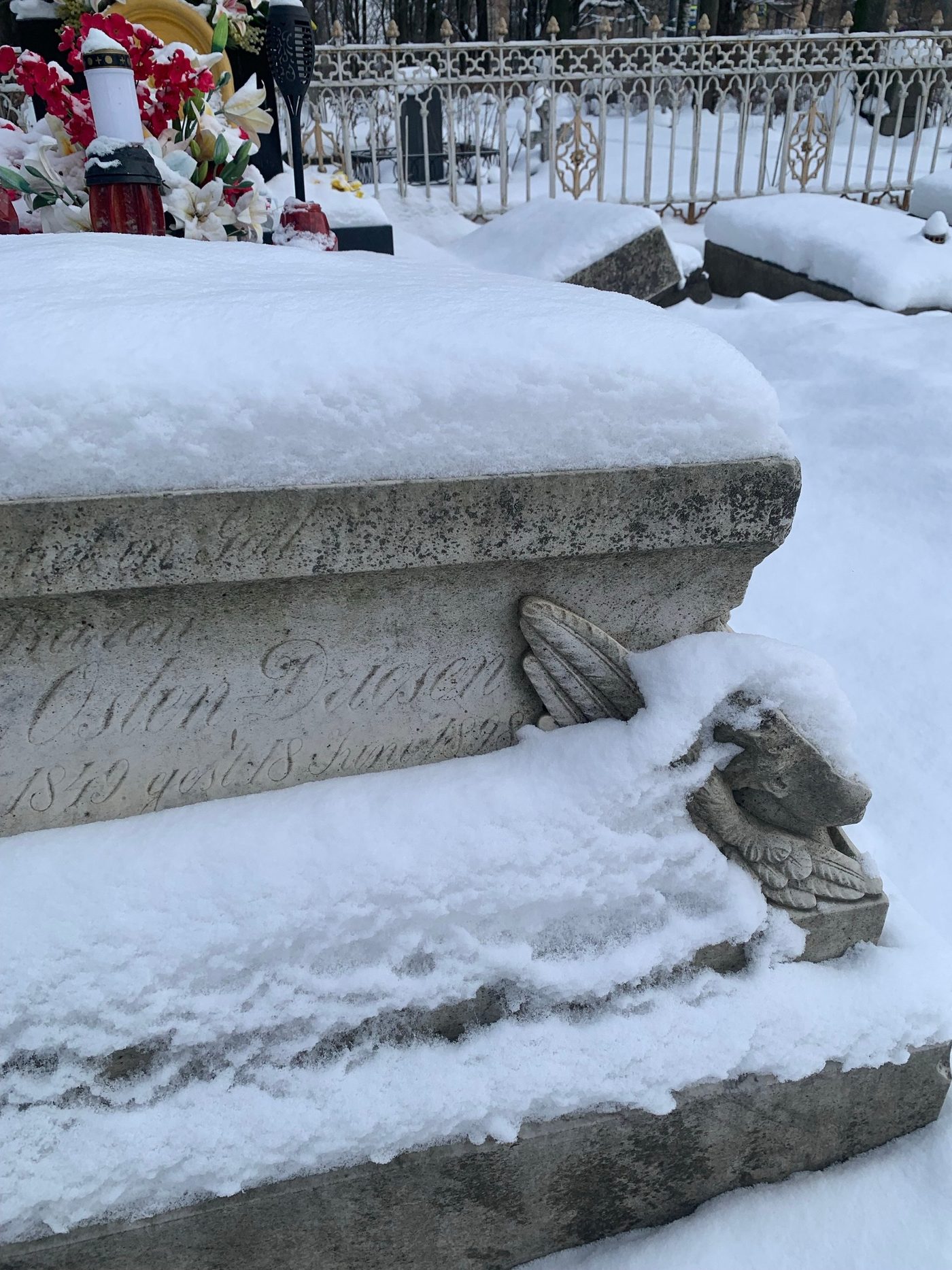 cemetary — ‎ ‎ ‎ ‎ ‎ ‎ ‎ ‎ ‎ ‌‎6100d, Санкт-Петербург