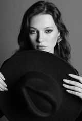 Фотография: Милана