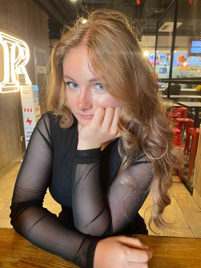 👄 — Ангелина Федотова, Москва
