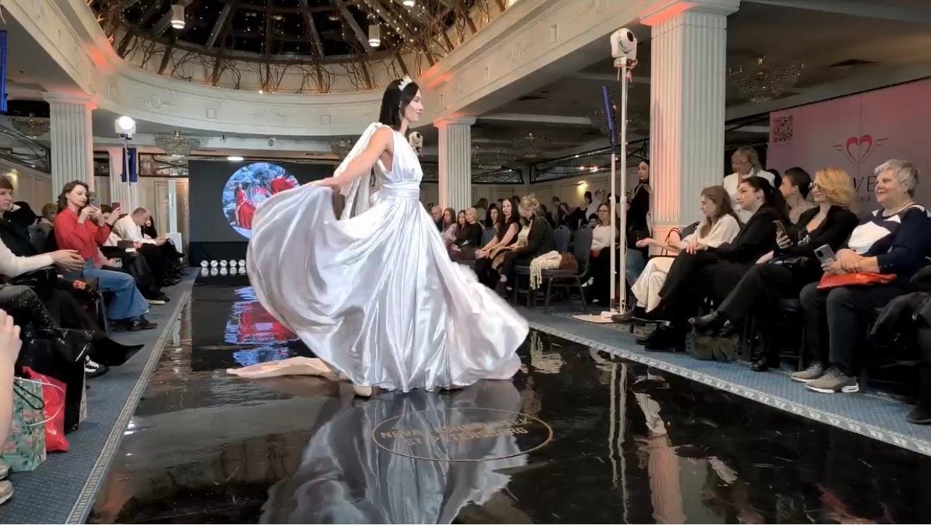 НЕДЕЛЯ МОДЫ «Neva Fashion Week St. Petersburg» — Анна Айларова, Санкт-Петербург